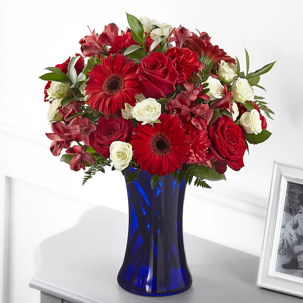 Hearts Embrace Bouquet – Greenery Plus Florist, Monroe NY