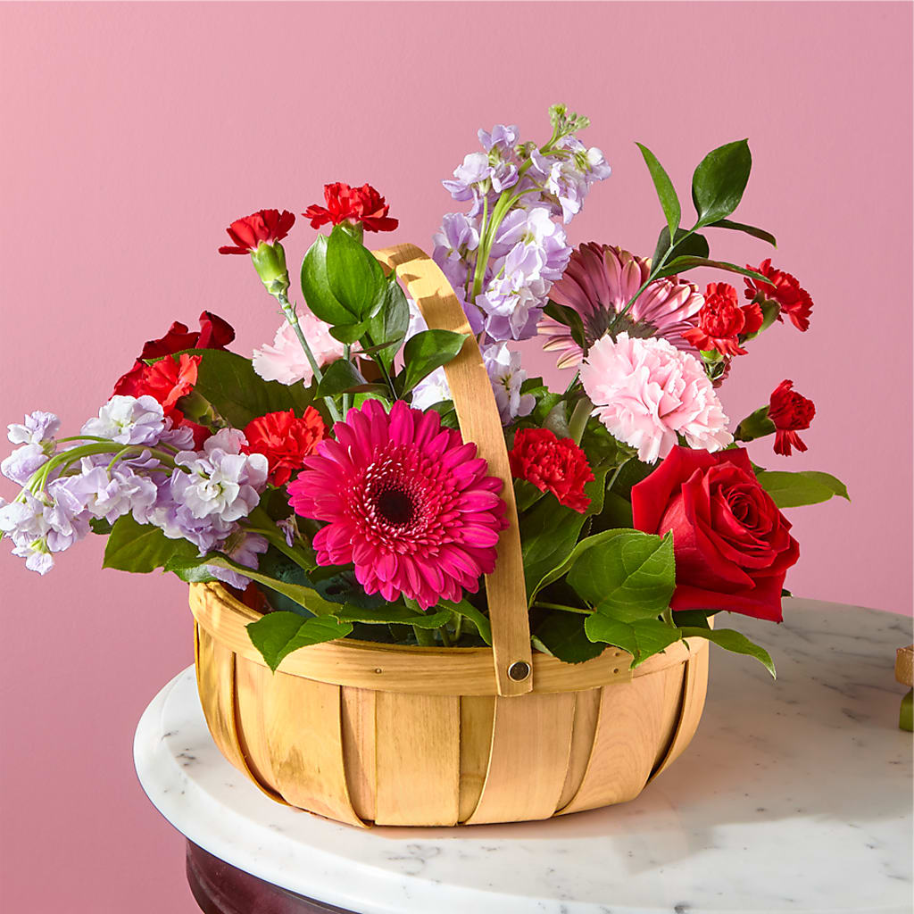 Pink Picnic Basket – Greenery Plus Florist, Monroe NY