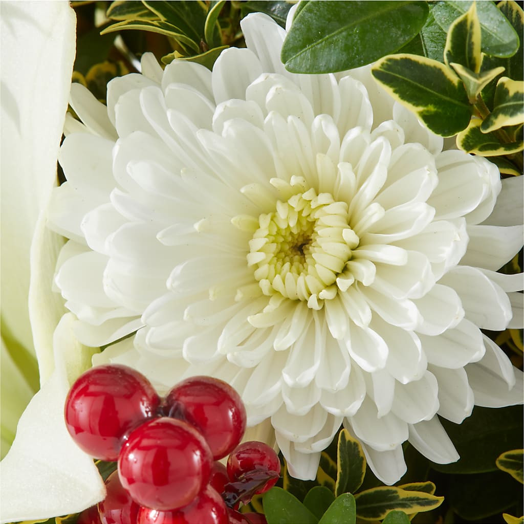 Festive Moments Tree –  Greenery Plus Florist, Monroe NY