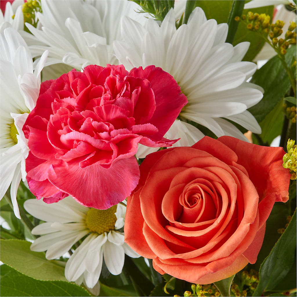 Oopsie Daisy Bouquet –  Greenery Plus Florist, Monroe NY