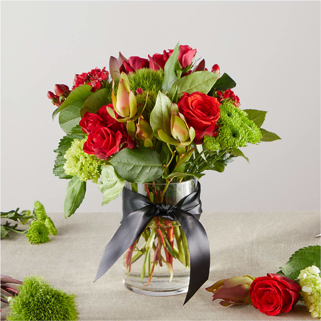 Heritage Kindle – A Florist Original –  Greenery Plus Florist, Monroe NY