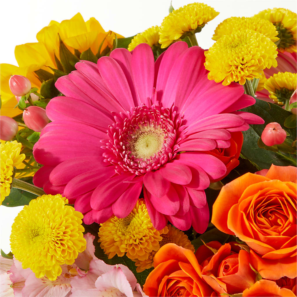 Beach Day Bouquet –  Greenery Plus Florist, Monroe NY