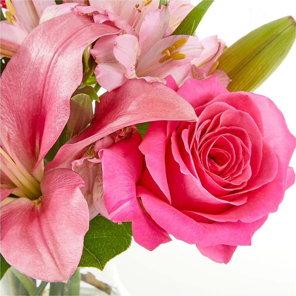Lots of Love Bouquet –  Greenery Plus Florist, Monroe NY