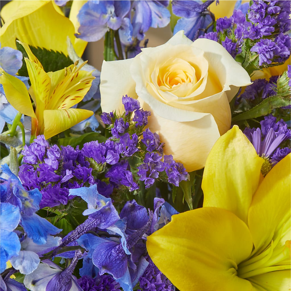Limoncello Bouquet –  Greenery Plus Florist, Monroe NY