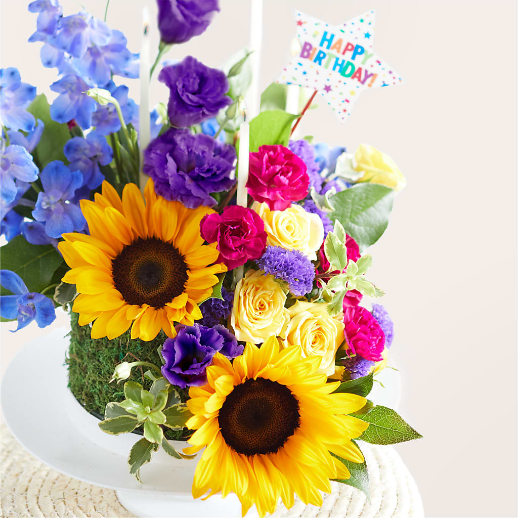 Star of the Day Floral Cake –  Greenery Plus Florist, Monroe NY
